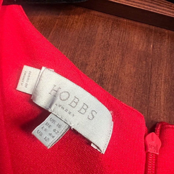 Hobbs of London Strong Red Short Sleeve Dress - Picture 3 of 4